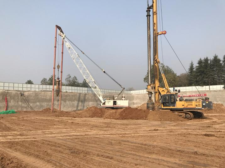 富力（西安）環(huán)球商貿(mào)港項目一期工程